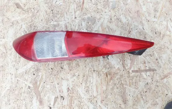 Ford Mondeo Mk III Rear/tail lights 1S7H3404C
