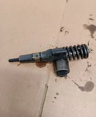 Mitsubishi Grandis Fuel injector 03G130073G 0414720404