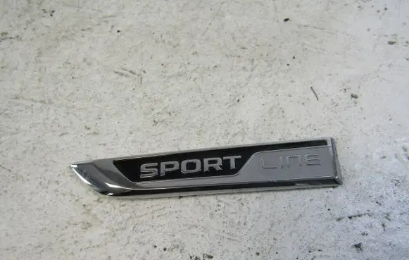 Skoda Superb B8 (3V) Fender model badge letters 3V0853041A