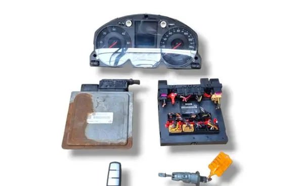 Volkswagen PASSAT B6 Engine ECU kit and lock set 5WP45610AE 03G906018CE