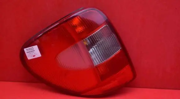 Chrysler Grand Voyager IV Rear/tail lights