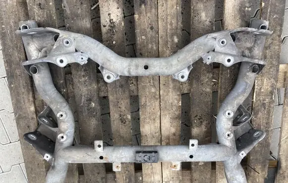 Mercedes-Benz C W204 Front subframe