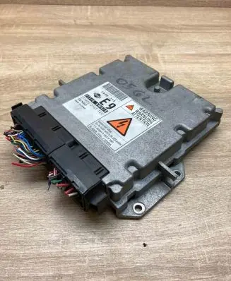 Nissan Primera Engine control unit/module ECU 23710AW42A 2758003153