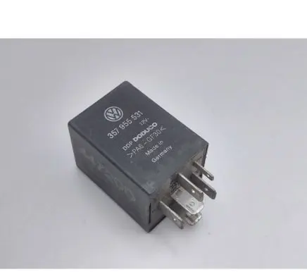 Volkswagen Transporter - Caravelle T4 Other relay 357955531