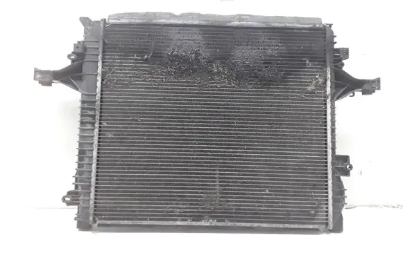 Volvo XC90 Coolant radiator 30681495