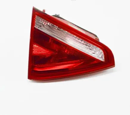 Audi A5 Sportback 8TA Tailgate rear/tail lights 8T0945093