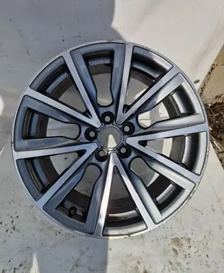 Audi A1 R17 alloy rim 8X0601025C