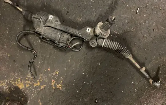 BMW 1 E81 E87 Steering rack 6785267