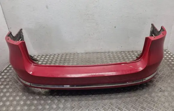 Volkswagen PASSAT B7 Rear bumper 