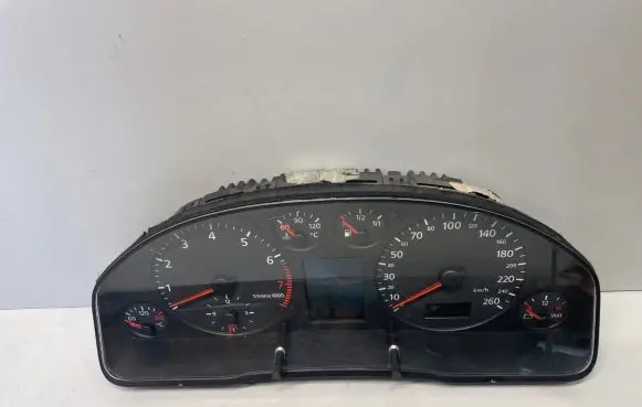 Audi A6 S6 C5 4B Speedometer (instrument cluster) 4B0919880H