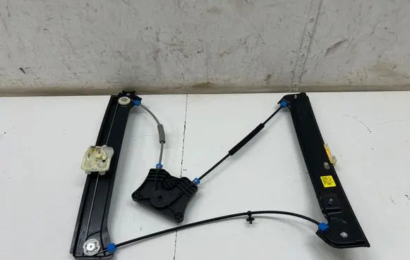 MG MG3 III Front window lifting mechanism without motor 11873874