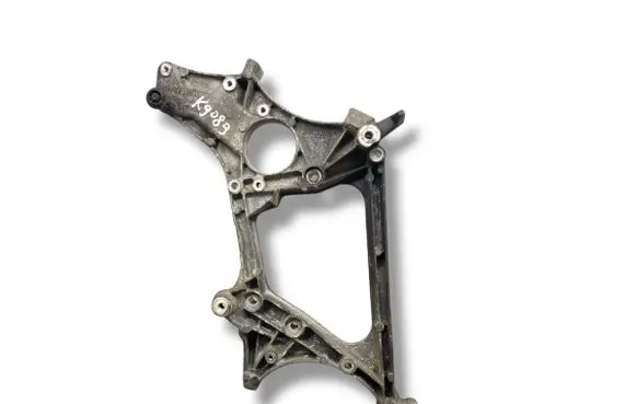 Mercedes-Benz C W204 Generator/alternator bracket A6512011109