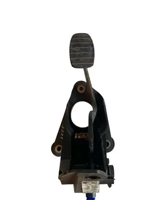 Renault Laguna II Clutch pedal 8200133994