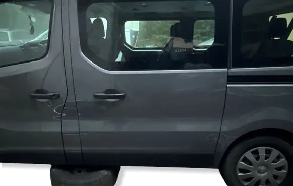 Opel Vivaro Side sliding door VIVAROB
