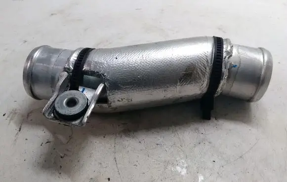 Intercooler hose/pipe