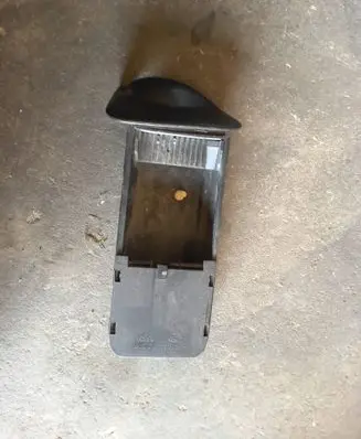 Ford Focus Car ashtray 98ABA04810CFW R66ZA