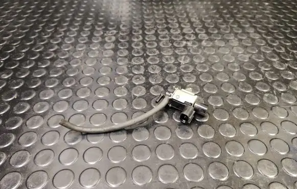 Citroen C4 Aircross Turbo solenoid valve K5T46494