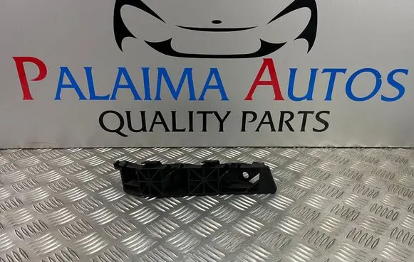Front bumper mounting bracket