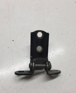 Toyota Corolla Verso AR10 Rear door upper hinge