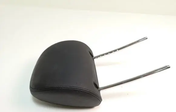 Mercedes-Benz A W169 Front seat headrest 