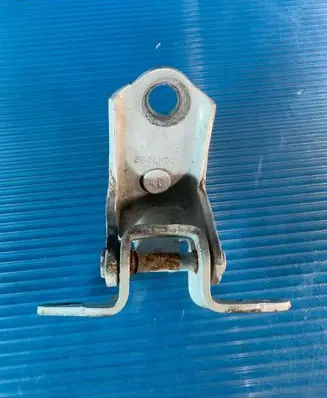 Ford Fiesta Rear door upper hinge AA8SA 260LWD5E