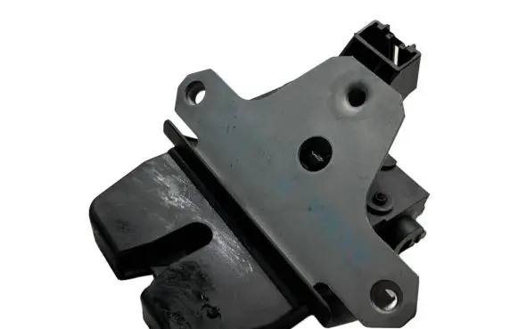 Volvo S60 Tailgate/trunk/boot lock/catch/latch 31335045