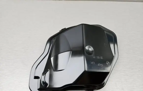 Headlight/headlamp dust cover