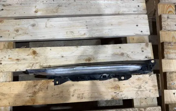 Porsche Macan (95B) LED Daytime headlight 95B953042B S2412R046