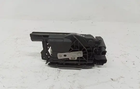 Mercedes-Benz Vito Viano W447 Sliding door lock A4477301035