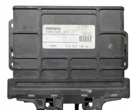 Audi A4 S4 B5 8D Gearbox control unit/module 01N927733BL