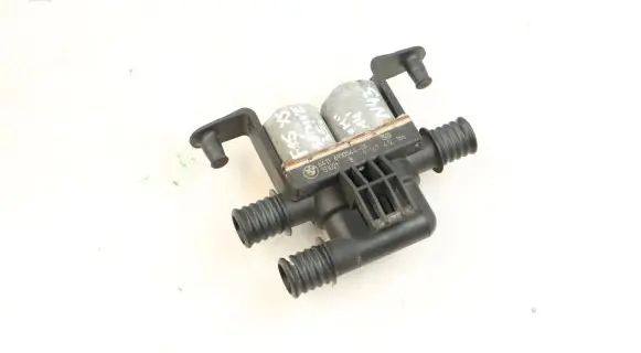 BMW X5 F15 Coolant heater control valve 6910544