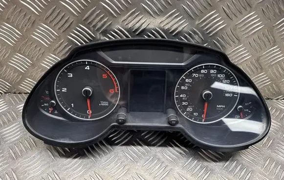 Audi Q5 SQ5 Speedometer (instrument cluster) 8R0920981
