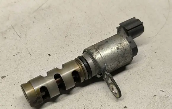 Mitsubishi Outlander Camshaft vanos timing valve A109542023