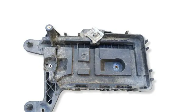 Volkswagen Golf Plus Battery tray 1K0915333H