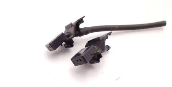 Toyota Verso Windshield washer spray nozzle 8538112300 8538130150