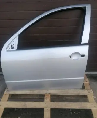 Skoda Fabia Mk1 (6Y) Front door 6Y0831051