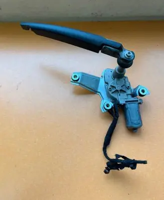 Fiat 500X Rear window wiper motor MS2596002930 6702349