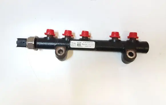 Volvo V40 Fuel main line pipe 9685297580 1418073233 9670076780