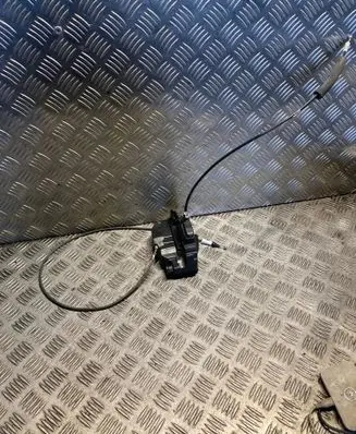 Nissan Juke I F15 Coupe door lock (next to the handle) 805011KK1B