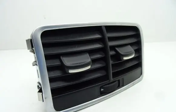 Audi A6 S6 C6 4F Rear air vent grill 4F0819203C