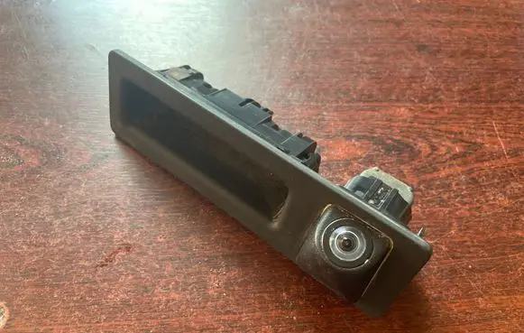 BMW 5 F10 F11 Tailgate handle with camera 14476910