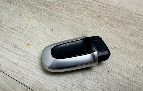 Porsche Cayenne (92A) Ignition key/card 7PP919157 7PP919157a