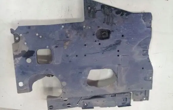 Mazda 6 Engine splash shield/under tray 138TYS