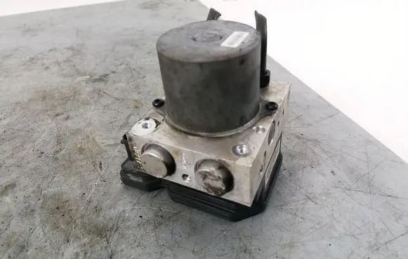KIA Sorento ABS Pump BE6003H202 589102P970
