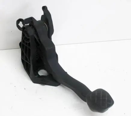 Clutch pedal