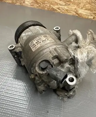 Volkswagen PASSAT CC Air conditioning (A/C) compressor (pump) 5K0820803A 01141228 09253173327D
