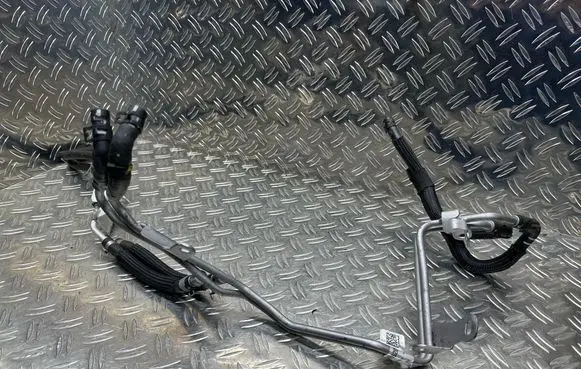 Renault Trafic III (X82) Exhaust gas pipe 204765205R 12102024