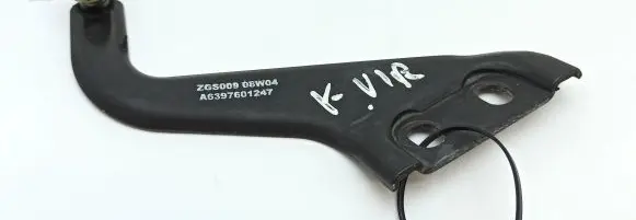 Mercedes-Benz Vito Viano W639 Sliding door upper roller guide/hinge A6397601247
