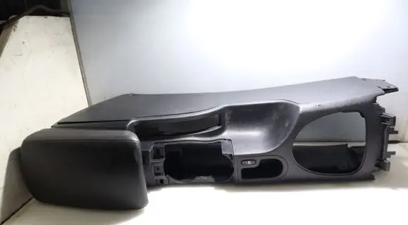 Nissan Qashqai Center console