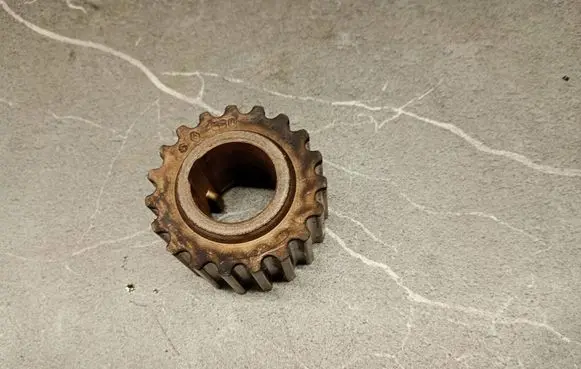 Renault Megane III Crankshaft pulley 758088